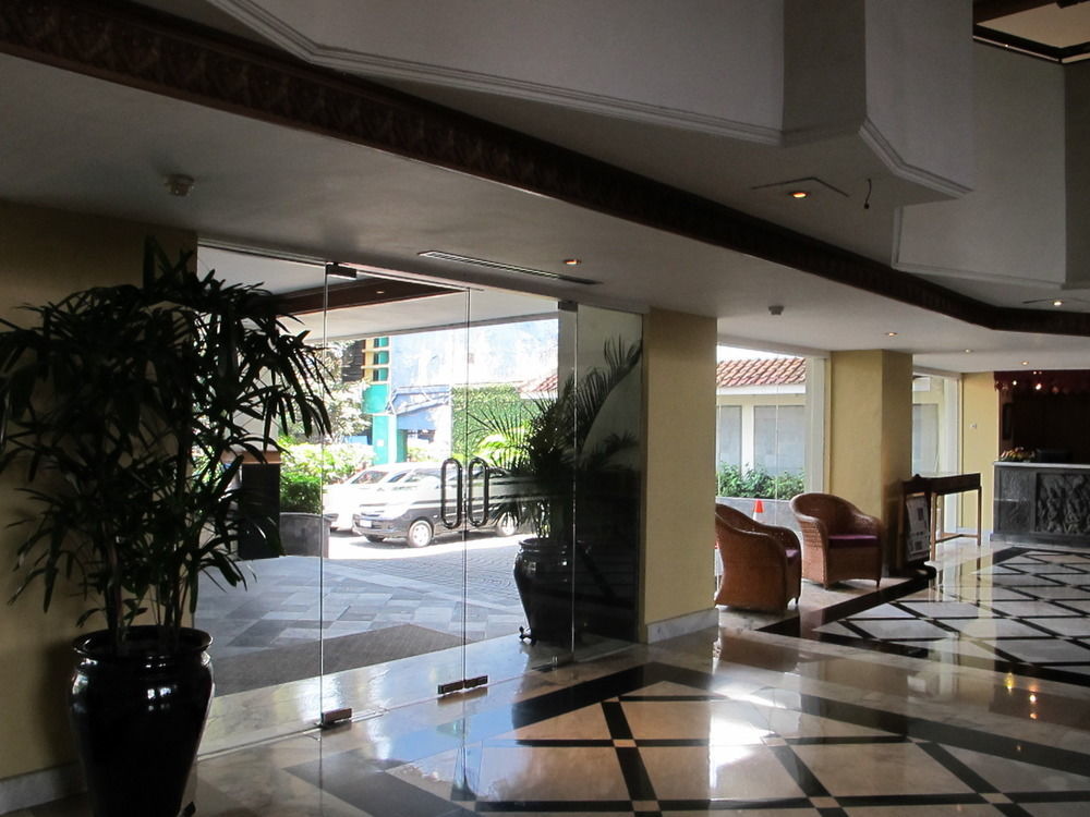 Hotel Mutiara Malioboro Yogyakarta Luaran gambar