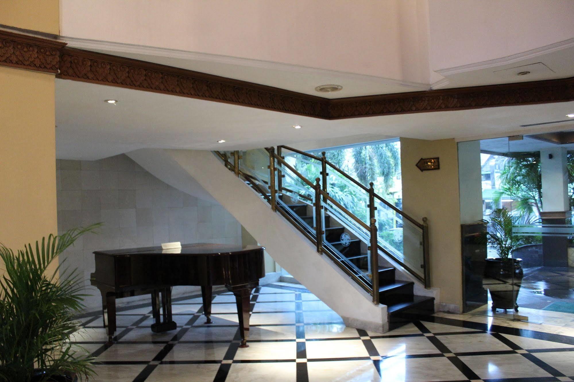 Hotel Mutiara Malioboro Yogyakarta Luaran gambar