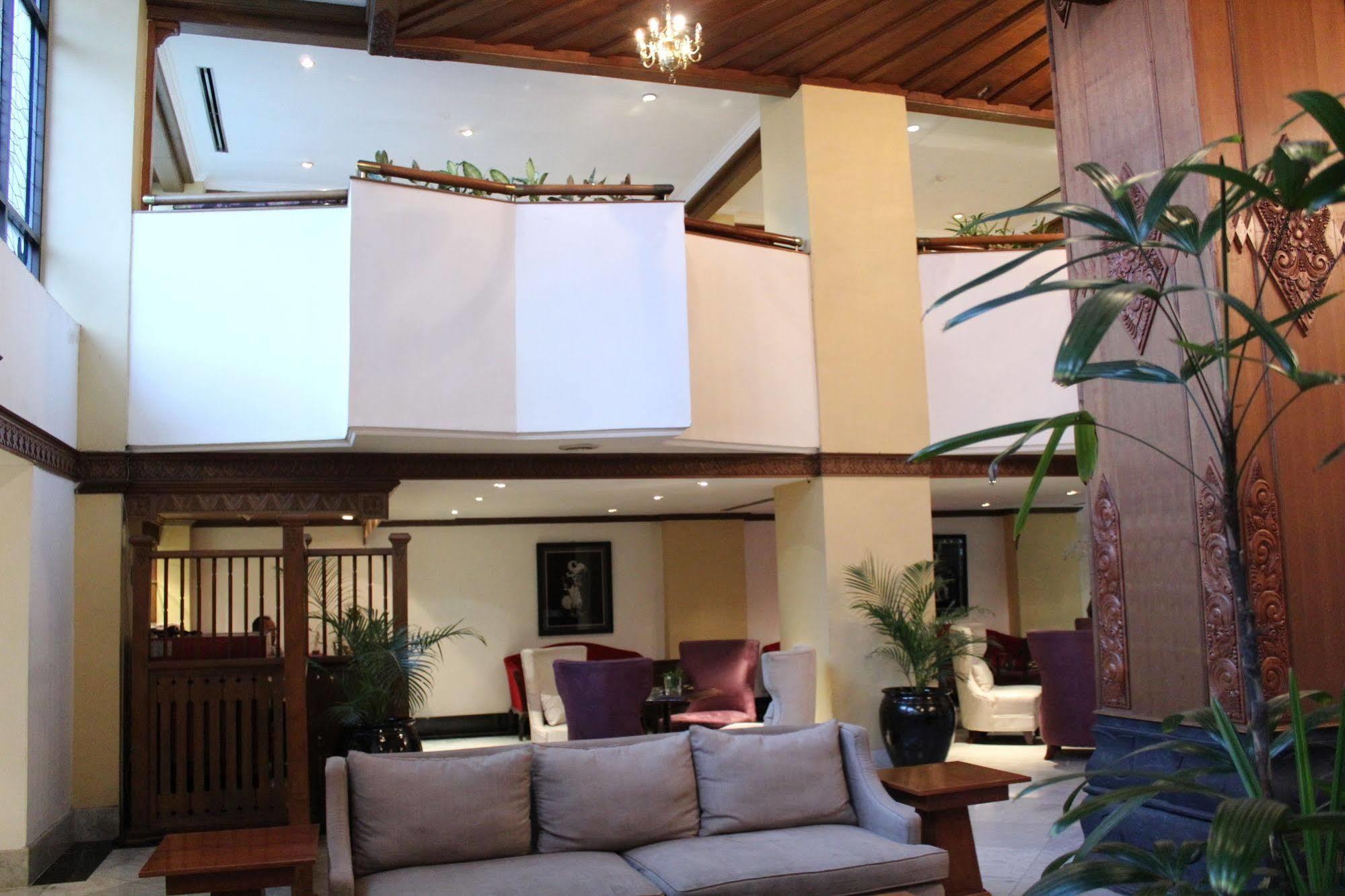 Hotel Mutiara Malioboro Yogyakarta Luaran gambar